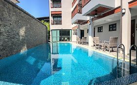 Hotel De Sripoom